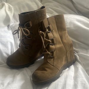 Sorel tall boots